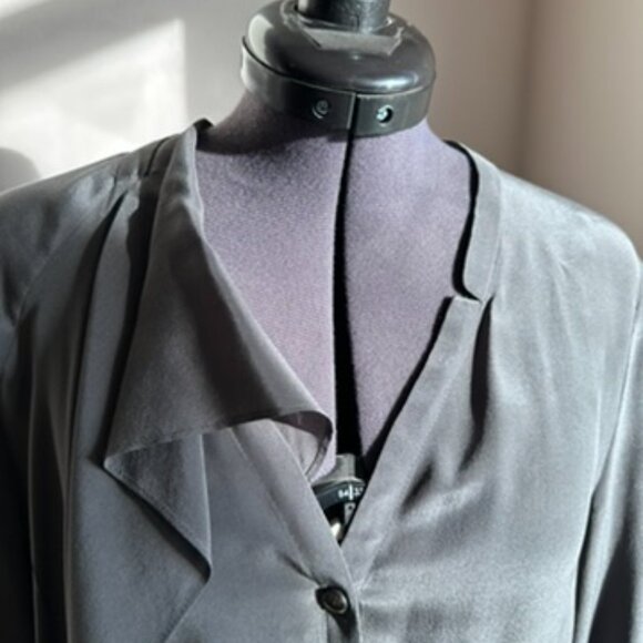All Saints Grey Silk Button-Up Shirt – Minimalist Contemporary Style - Picture 4 of 9